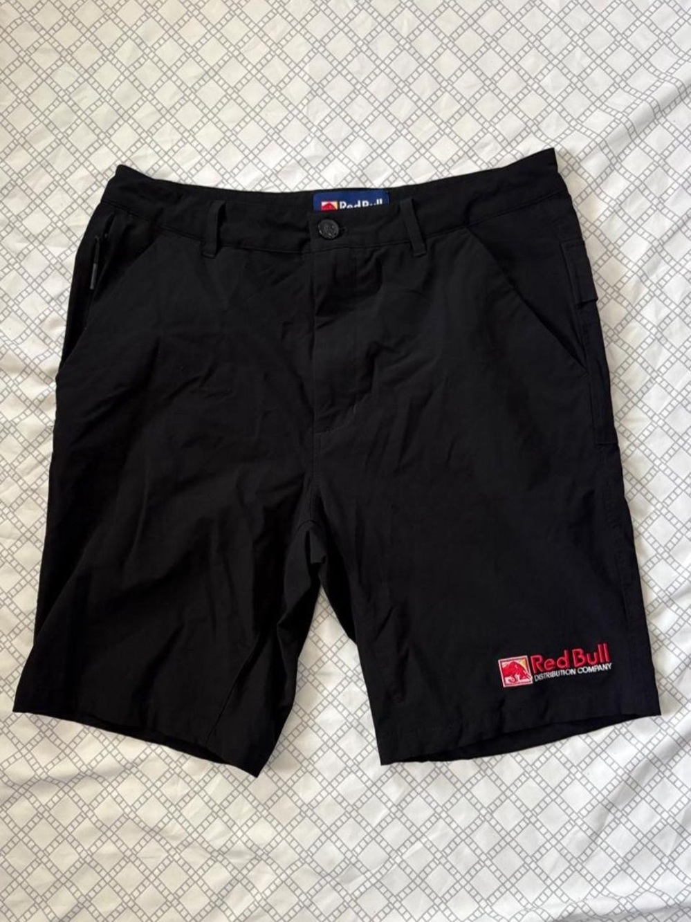 Red Bull Distribution Men’s Black Performance Shorts M